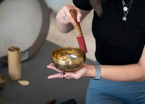 frecuencias-terapeuticas-que-son-como-ayudan-cuerpo-mente-1751038562-1751038610