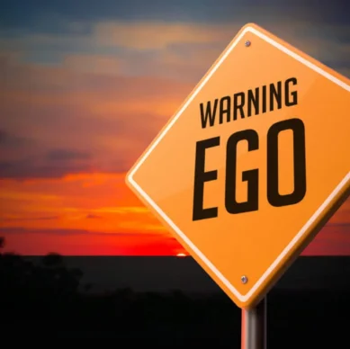 warning-ego-1024x681